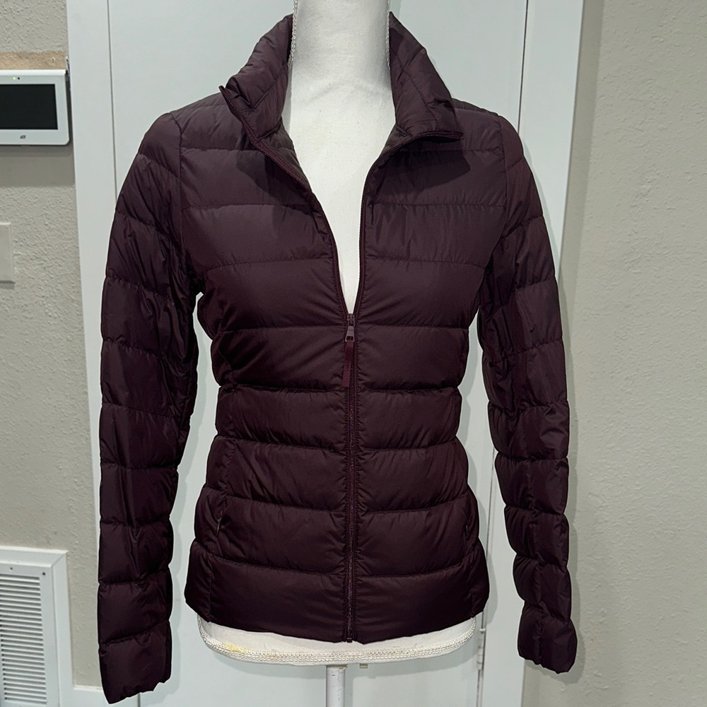 Uniqlo puffer jackets bundle